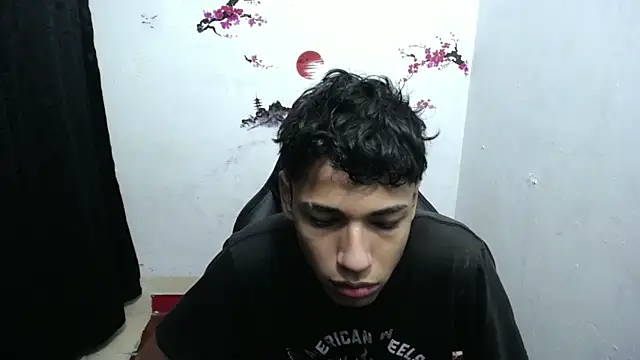 Snapshot of Im_david02 chatting on November 14, 2025, 1:15 pm Im david02 online show from November 14, 2025, 1:15 pm