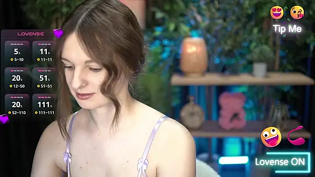 Snapshot of xoxo_molly chatting on November 15, 2025, 9:19 pm xoxo molly online show from November 15, 2025, 9:19 pm