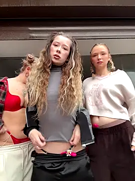 Snapshot of RollDolls chatting on November 20, 2025, 5:08 am RollDolls online show from November 20, 2025, 5:08 am