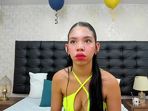 EmaGarcess online show from October 22, 2025, 7:35 pm