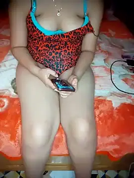 Snapshot of Rihame07 chatting on October 4, 2025, 10:22 pm Rihame07 online show from October 4, 2025, 10:22 pm