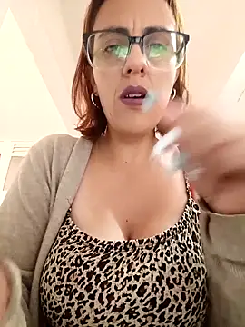 Snapshot of Jade_1-9 chatting on February 23, 2026, 4:07 pm Jade 1-9 online show from February 23, 2026, 4:07 pm
