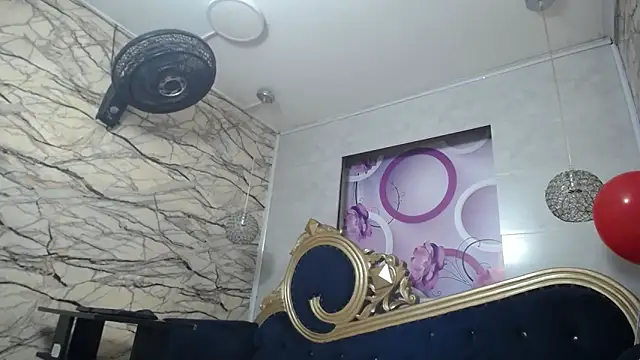 kimberly candy online show from November 8, 2025, 7:28 pm