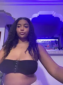 mitschellfox21 online show from November 27, 2025, 2:23 am