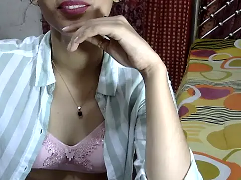 night queeen7 online show from October 6, 2025, 12:12 am