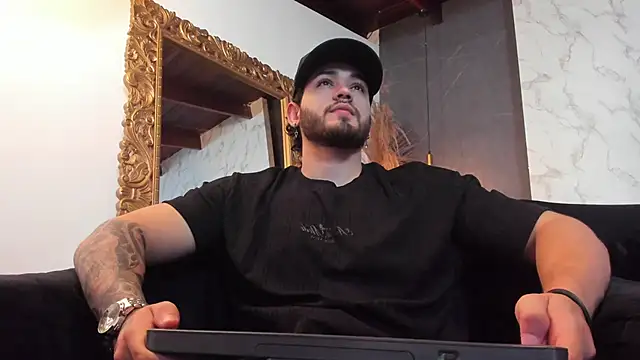 ElianKeiser online show from November 15, 2025, 12:20 pm