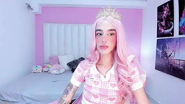 Rreginax online show from November 6, 2025, 9:52 pm