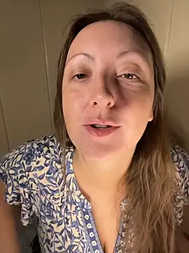 Snapshot of allnaturalmermaid chatting on October 30, 2025, 10:02 am allnaturalmermaid online show from October 30, 2025, 10:02 am