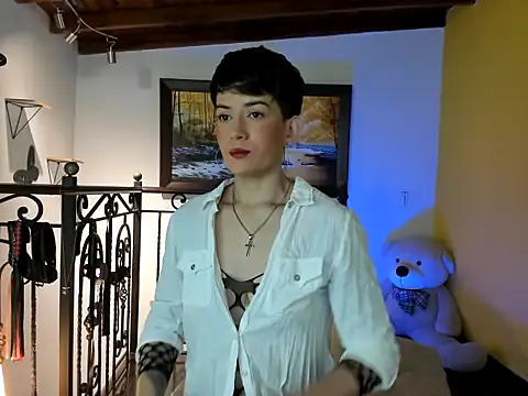 Zulyhenao online show from November 16, 2025, 8:41 am