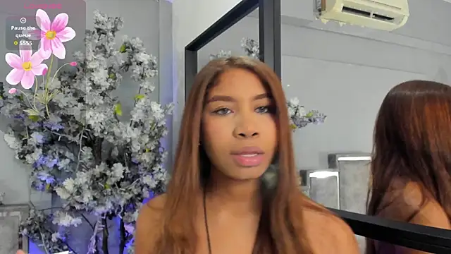 Snapshot of Nahomycarterr chatting on April 30, 2026, 11:39 am Nahomycarterr online show from April 30, 2026, 11:39 am