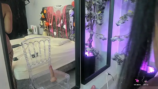 Nahomycarterr online show from October 31, 2025, 8:27 pm