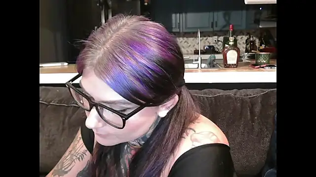 ventressink online show from November 7, 2025, 1:43 am