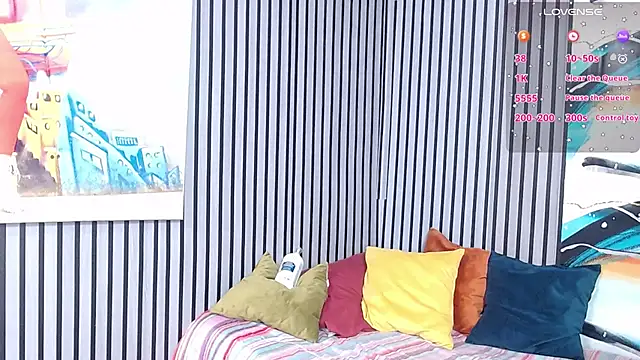 Snapshot of Marianabigass chatting on November 6, 2025, 12:31 pm Marianabigass online show from November 6, 2025, 12:31 pm