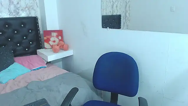 Snapshot of Patrick-Rios chatting on October 8, 2025, 10:21 pm Patrick-Rios online show from October 8, 2025, 10:21 pm