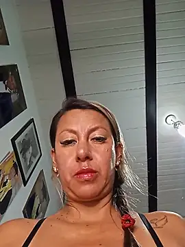 Snapshot of GisellTorres36 chatting on June 12, 2026, 3:15 am GisellTorres36 online show from June 12, 2026, 3:15 am