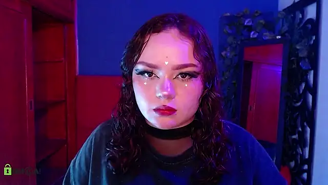 Snapshot of koning_moretti chatting on April 16, 2026, 5:30 am koning moretti online show from April 16, 2026, 5:30 am