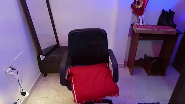 Snapshot of koning_moretti chatting on March 11, 2026, 3:22 am koning moretti online show from March 11, 2026, 3:22 am