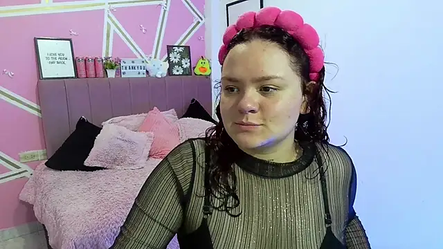 Snapshot of koning_moretti chatting on April 1, 2026, 12:57 am koning moretti online show from April 1, 2026, 12:57 am