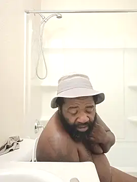 Snapshot of Big_Dick321 chatting on October 6, 2025, 8:37 am Big Dick321 online show from October 6, 2025, 8:37 am