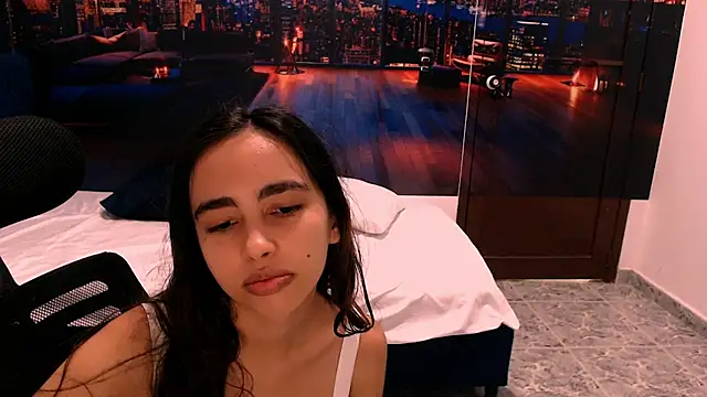 solarboom18 online show from November 4, 2025, 6:55 pm