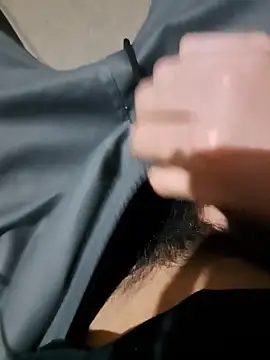 DanielTorres1 online show from December 21, 2025, 1:41 am