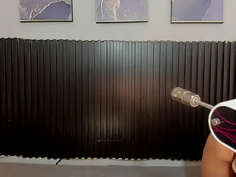 Snapshot of Julieta_Slav3 chatting on December 4, 2025, 9:36 pm Julieta Slav3 online show from December 4, 2025, 9:36 pm