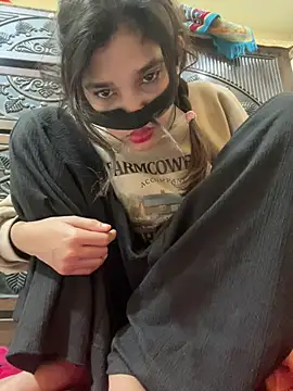 Snapshot of Sweet_Couple59 chatting on January 15, 2026, 5:49 pm Sweet Couple59 online show from January 15, 2026, 5:49 pm