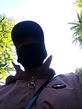 Snapshot of Noen_22 chatting on November 25, 2025, 1:50 am Noen 22 online show from November 25, 2025, 1:50 am