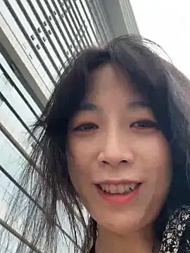 Snapshot of yourkeer chatting on April 12, 2026, 7:44 am yourkeer online show from April 12, 2026, 7:44 am