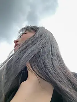 Snapshot of yourkeer chatting on April 16, 2026, 6:47 am yourkeer online show from April 16, 2026, 6:47 am