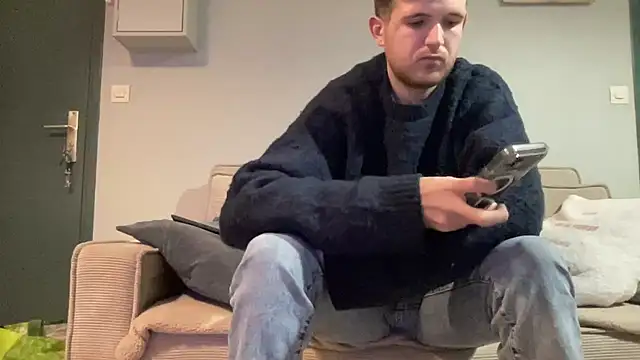 Snapshot of VersaGoo chatting on January 6, 2026, 6:12 pm VersaGoo online show from January 6, 2026, 6:12 pm