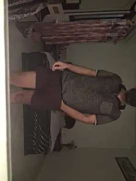 Snapshot of UsurpedThaw chatting on November 29, 2025, 2:34 am UsurpedThaw online show from November 29, 2025, 2:34 am