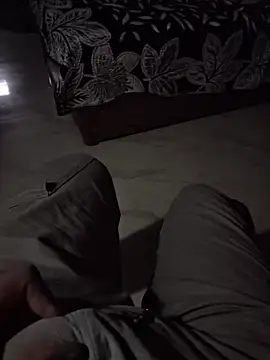 Snapshot of UsurpedThaw chatting on November 29, 2025, 7:03 pm UsurpedThaw online show from November 29, 2025, 7:03 pm