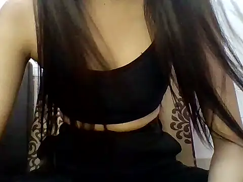 Snapshot of Hotty_kaira chatting on May 13, 2026, 4:14 pm Hotty kaira online show from May 13, 2026, 4:14 pm