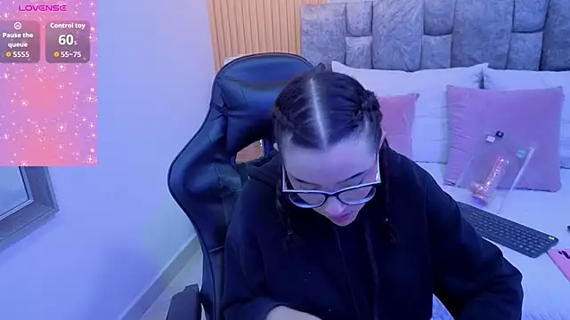 angel  kiss online show from January 17, 2026, 11:36 am