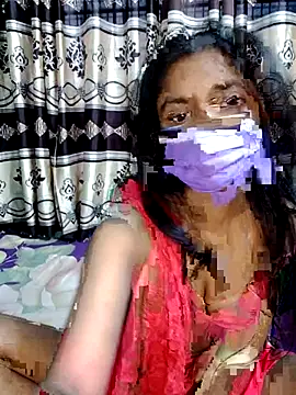 Snapshot of hottywife-03 chatting on February 24, 2026, 11:33 am hottywife-03 online show from February 24, 2026, 11:33 am