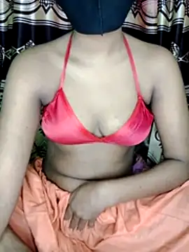 Snapshot of hottywife-03 chatting on May 7, 2026, 11:52 pm hottywife-03 online show from May 7, 2026, 11:52 pm