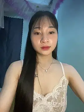Snapshot of banlinh004 chatting on July 2, 2026, 3:18 am banlinh004 online show from July 2, 2026, 3:18 am