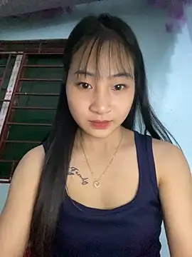 banlinh004 online show from October 20, 2025, 5:13 pm