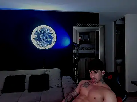 Snapshot of Dammianmiller chatting on March 24, 2026, 6:19 pm Dammianmiller online show from March 24, 2026, 6:19 pm