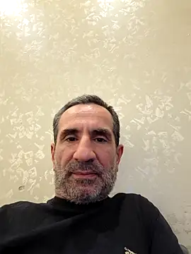 hakannazli online show from October 12, 2025, 3:35 pm