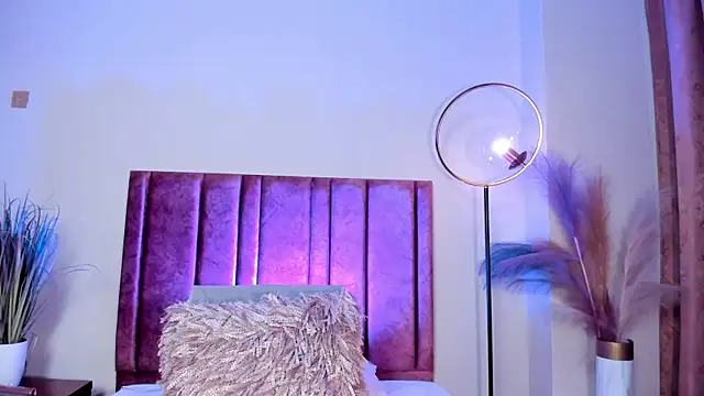 Snapshot of LilithEsme chatting on January 14, 2026, 10:24 pm LilithEsme online show from January 14, 2026, 10:24 pm