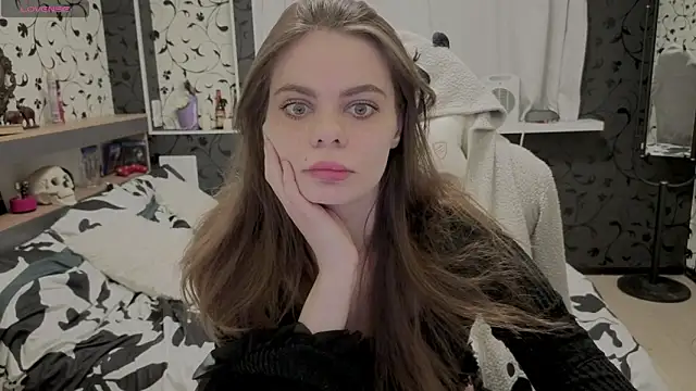 xAlisontiny online show from March 4, 2026, 8:38 pm