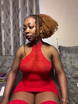 cocoluvx online show from February 8, 2026, 4:21 am