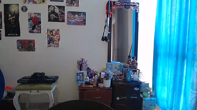 caramel doll   online show from February 4, 2026, 4:24 pm