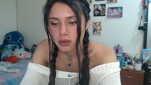 caramel doll   online show from February 7, 2026, 1:02 am