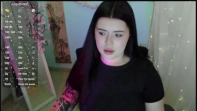 Mona Esty online show from April 16, 2026, 6:14 am