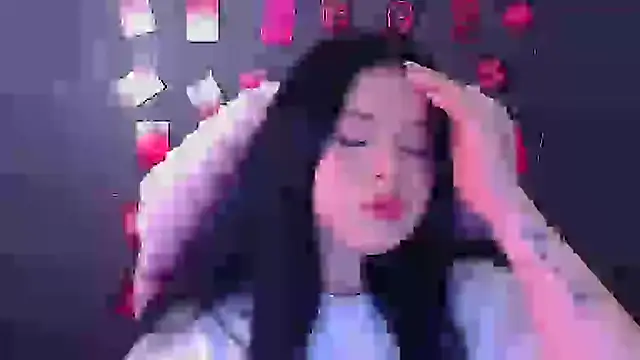 Snapshot of Mona_Esty chatting on November 20, 2025, 12:39 pm Mona Esty online show from November 20, 2025, 12:39 pm