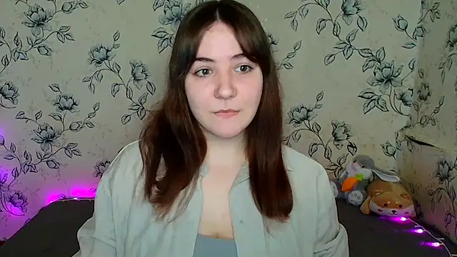 Snapshot of OliviaMontgommery chatting on April 3, 2026, 10:22 am OliviaMontgommery online show from April 3, 2026, 10:22 am