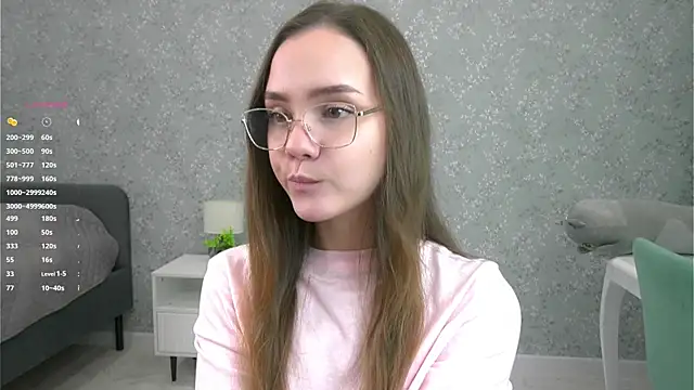 SweetSaraPie online show from November 15, 2025, 7:18 pm